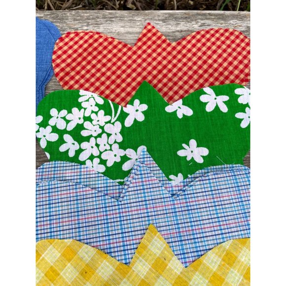 Vintage 1950s Lot of 70 Butterfly quilt Blocks Floral, plaid, Chambray - Picture 8 of 14